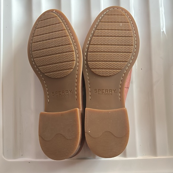 NWT- Sperry Fairpoint loader suede. - Picture 4 of 6